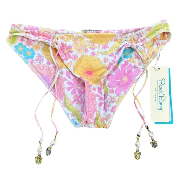Beach Bunny Other - Beach Bunny Sweet Femme Bikini Bottoms